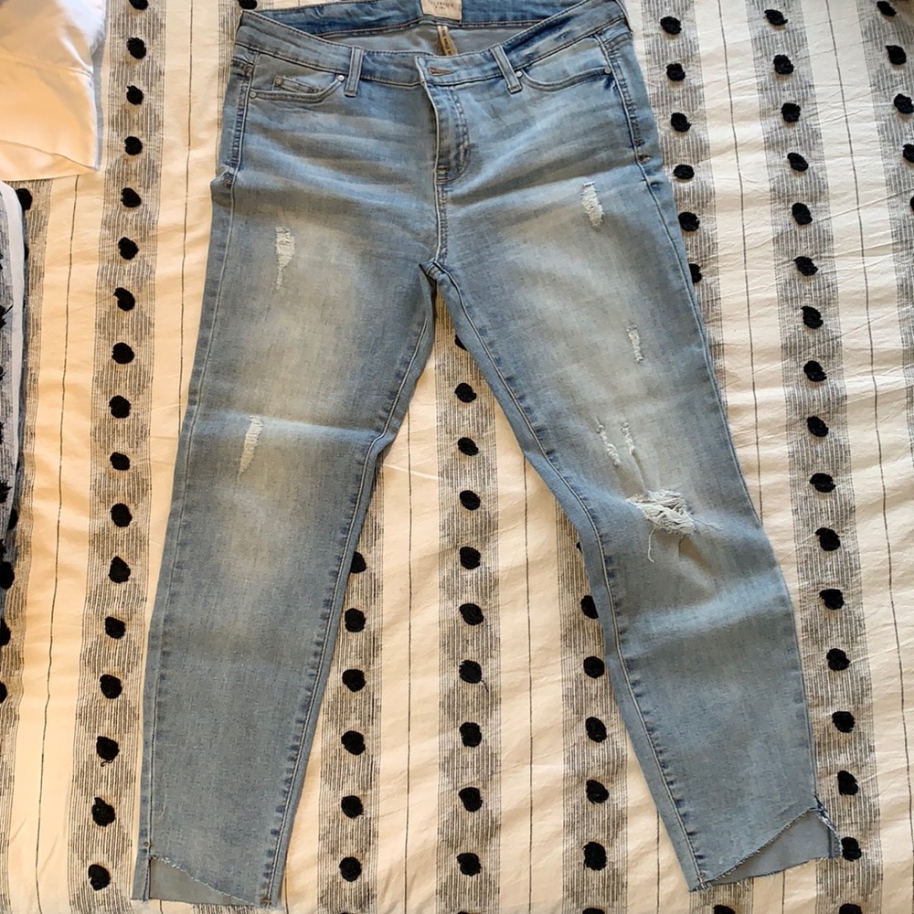 NWOT Celebrity Pink Jeans.